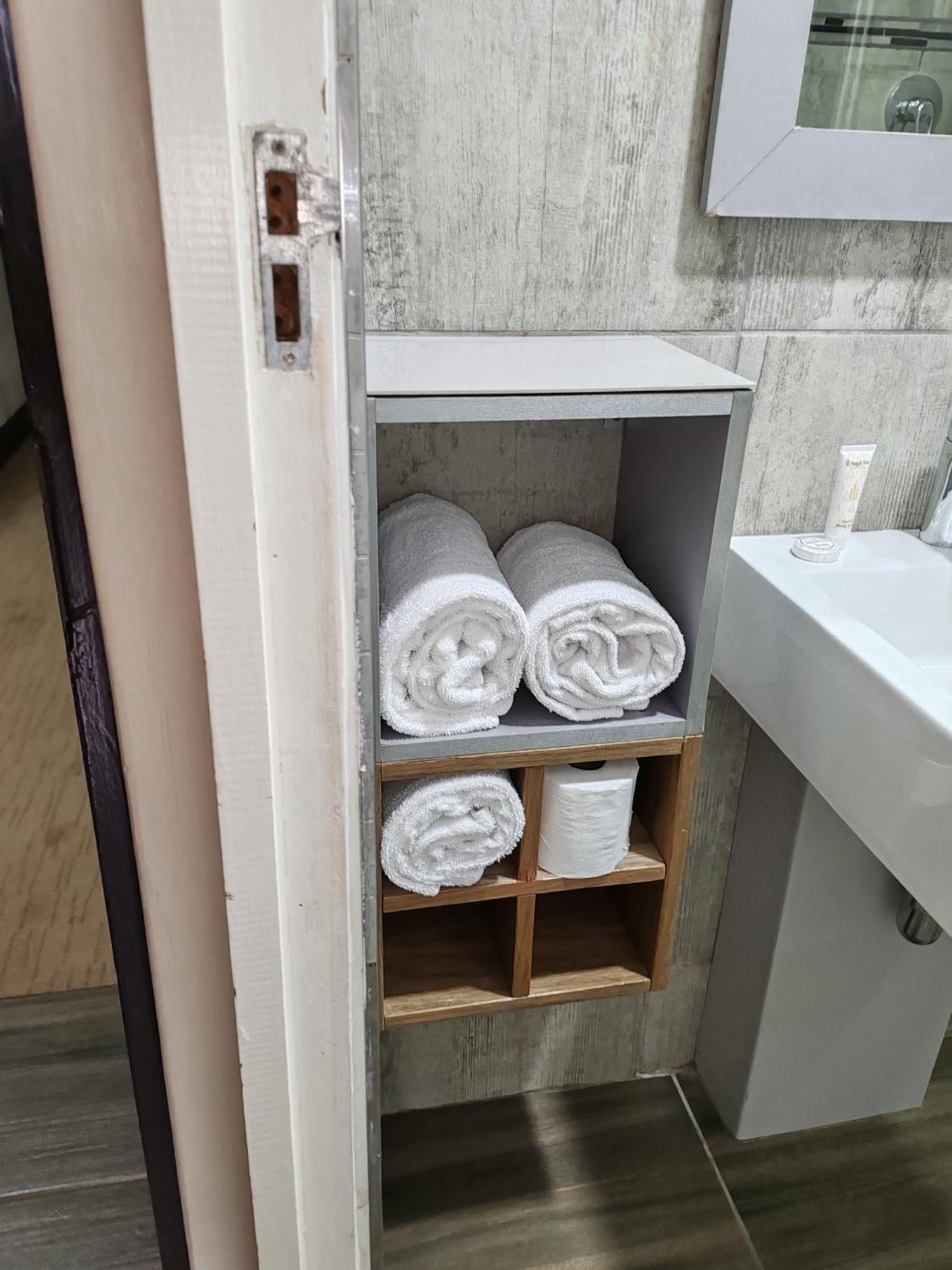 Regal Inn Umhlanga Gateway 다반 외부 사진