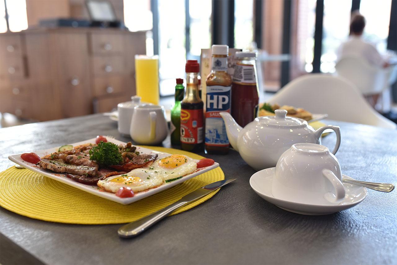 Regal Inn Umhlanga Gateway 다반 외부 사진