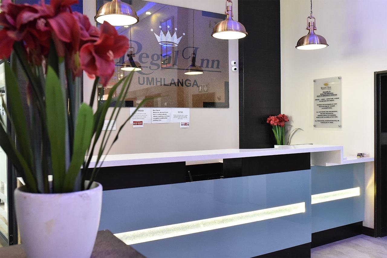 Regal Inn Umhlanga Gateway 다반 외부 사진